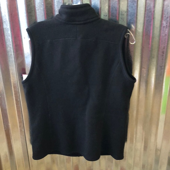 Patagonia Vest size large - Picture 2 of 3